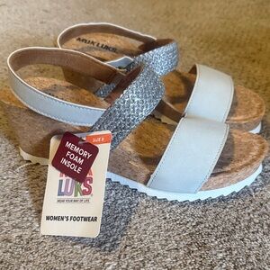 Muk Luks White and Silver Wedge Sandals
